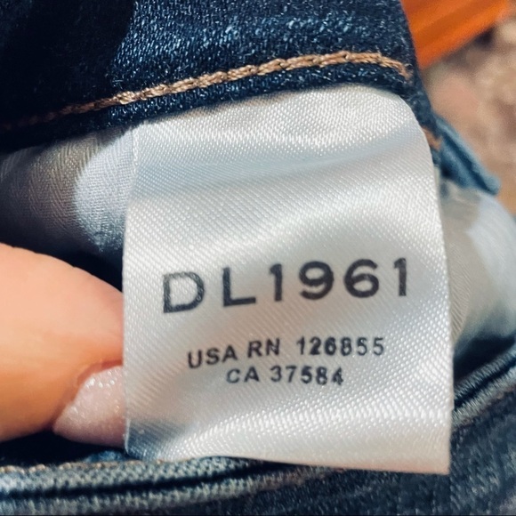 DL1961 Florence cropped midrise jeans 26 - Picture 4 of 8